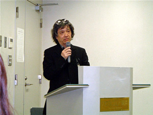 �������2