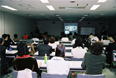 �������3