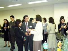 �������E��u��5